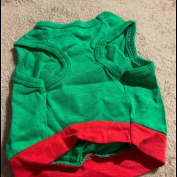 Dog Outfit green and red . Size X- Small New no tags - Picture 2 of 2